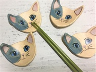 有點像美少女戰士的喵醬碟筷架_陶器筷架