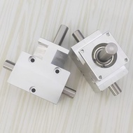 Angle Gear 1:1 Helical Bevel Gear Shaft 12Mm Codirectional Double Output Shaft 90 Degree Differentia