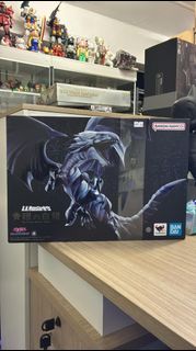 Milk@ 全新 Bandai SHM S.H.MonsterArts Blue-Eyes White Dragon 遊戲王 青眼白龍 可動模型