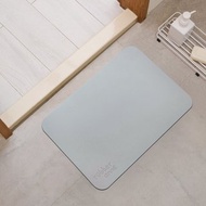 【rubber anne】10秒頂吸 軟式珪藻土吸水地墊 (45x30cm)