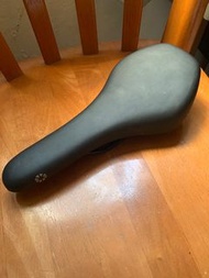 Dahon kac083 sp18 saddle