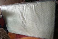 睡康寧 牀褥 未拆膠套 自取 = 188cm × 118cm × 12cm 牀墊 合大牀用 購自Aeon ／ 不是 海馬 Sea Horse Mattress / Suzuran Mattress e
