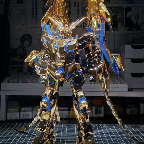 MGEX 1 100 Phenex Gold Coating Model Kit with Double Shield Display Stand and GK Battle Axe Special 