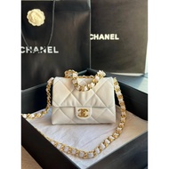 *** Original Order CH ANEL 2023 Early Spring New Style 22 B Flap Pillow Bag Lazy Fashion CeilingThe 