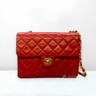 A13276-CHANEL Vintage 紅色羊皮金釦口蓋方胖子