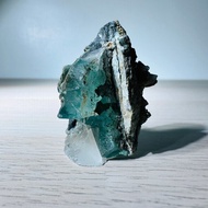 香花嶺螢石89號含木頭底座 原石原礦水晶 礦標 晶礦晶簇 寶石蒐藏