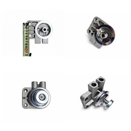 Suitable hand oil pump: Komatsu 4D95. Forklift accessories