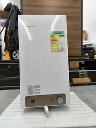 Weltron 威朗  35.4公升 花灑儲水式低壓電熱水爐
