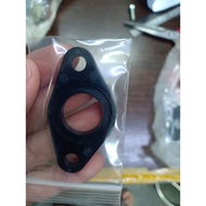 INSULATOR CARBURETOR C70