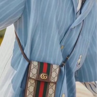 gucci 手機包