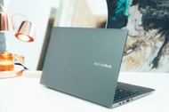 ASUS vivobook S14