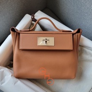 Hermes Mini 2424 / Gold / PHW/ Evercolour/ Stamp W ( brand new )