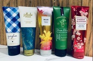 BAth&body works body cream