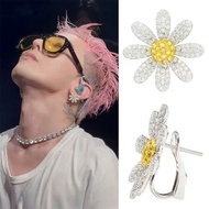 G-DRAGON chrysanthemum earrings, Tri long chrysanthemum necklace, first class chrysanthemum brooch w