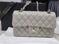 Chanel classic flap cf23