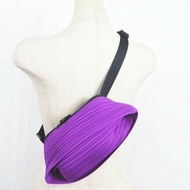 三宅一生/Pleats please 紫粉色斜背包/腰包