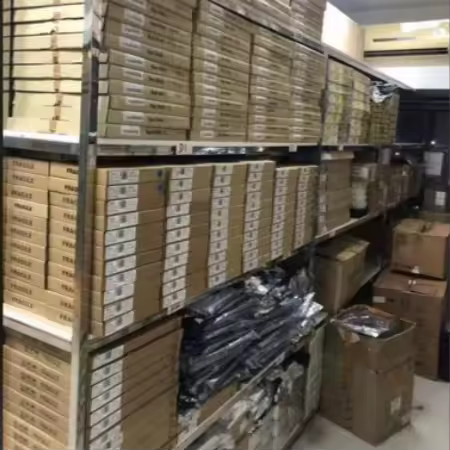 2pcs AD8318ACPZ AD8318 LFCSP-16