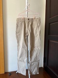 Uniqlo 男裝 regular fit卡其褲 85cm