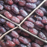 MEDJOOL DATES 1KG - ARABIC DATES - DATES - JUMBO DATES - HAJJ SOUVENIRS