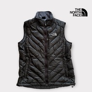 (2) Second-Hand Down Jacket: THE NORTH FACE (Good Cold Protection)