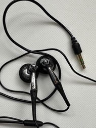 SONY 入耳式耳機  mdr-e888