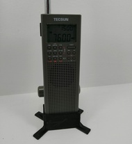 3D Cabin Desk Stand for Tecsun Pl-365 / Pl-360 Radio : Black Also Fits County Comm Gp-5/Ssb