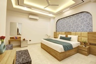 Hotel The RTS Plaza 