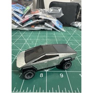 LOOSE HOT WHEELS - TESLA CYBERTRUCK