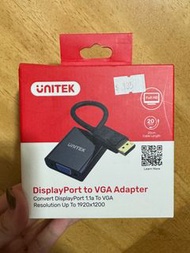 DisplayPort to VGA Adapter