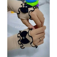 CURLY RIBBON THUMB HANDSOCK BLACK RIBBON CUFF/