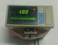 🌞二手現貨保固 日本CHINO數顯控制器DU200附固定器 入4-20mA 出4-20mA 電源電壓AC85-264V
