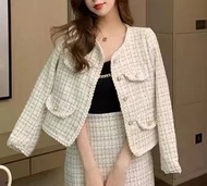 เสื้อคุมแขนยาวผ้าทวิตทรงสูท
