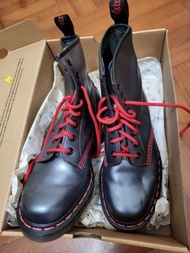 Dr.Martens