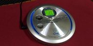 Panasonic SL-CDS2 CoDoMo 二代 二手 WMA MP3 CD隨身聽 (星燦銀) 整修良品 限定買家