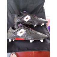 LOTTO Italy 42 football boots
