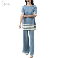 Pena house ชุดเซตนิตแวร์ (Knitwear)เสื้อแขนสั้นและกางเกงขายาว PWSW042401