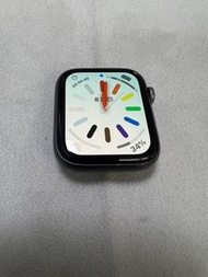  Apple Watch 5 GPS+LTE 44mm 功能一切正常，錶面沒有花， 只有上邊位有小花，外売下邊位有少花。