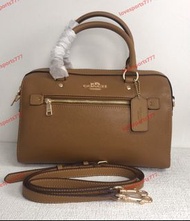 Coach F79946  全新 波士頓枕頭包 經典 單品。尺寸_261813