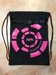 全新！Emporio Armani 索繩背包