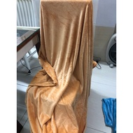 Bộ gối kèm chăn đầu thỏ nơ xanh Ghome