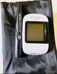 Accu - chek Instant 無線血糖機和採血筆