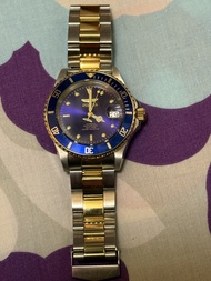Invicta 潛水錶 藍色間金錶盤