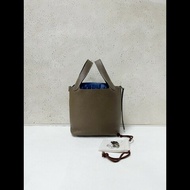 Hermes picotin18 
大象灰銀扣