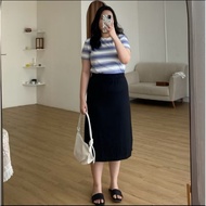 75 - Span Skirt 7/9 Midi Skirt Span Scuba