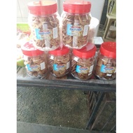 Rempeyek Kacang Ikan Bilis