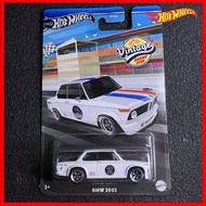 Hotwheels BMW 2002 Vintage Racing Club 2024 Hotwheels BMW 02 Series Classic BMW Car Car BMW White Mo