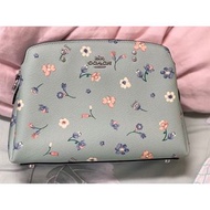 全新正品coach 藍色花花黛妃，實品超美der-長夾可入