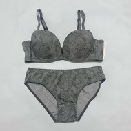 Pierre Cardin Bra Set (Bra & Panty) PS3720 size 34B 36B