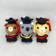 手鉤玩偶  畢業 畢業禮物 禮物 公仔 吊飾 送吊飾匙扣