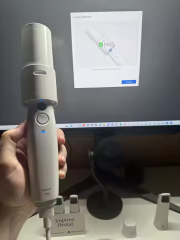 AN Medit i700 Wireless-Ready Dental Intraoral 3D Scanner for Digital Impressions